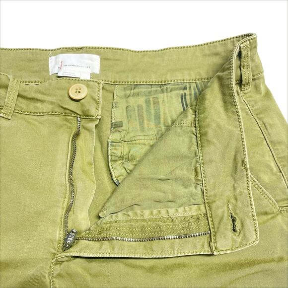 BY ANTHROPOLOGIE Mid-Rise Chino Shorts in "Holly" Light Olive Green Size 31 - Picture 7 of 8